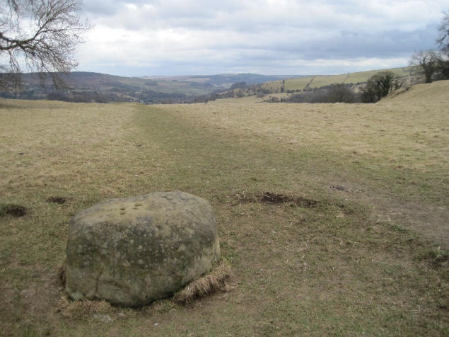 Photo of a Eyam boundary stone